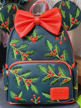 NWT Loungefly Minnie Mouse Christmas Holly print mini backpack